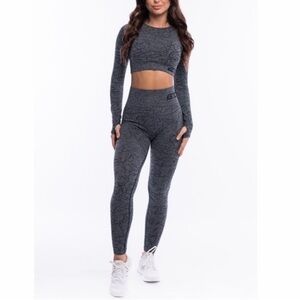 ECHT Set Arise Camo Cropped Long Sleeve And Leggings Set